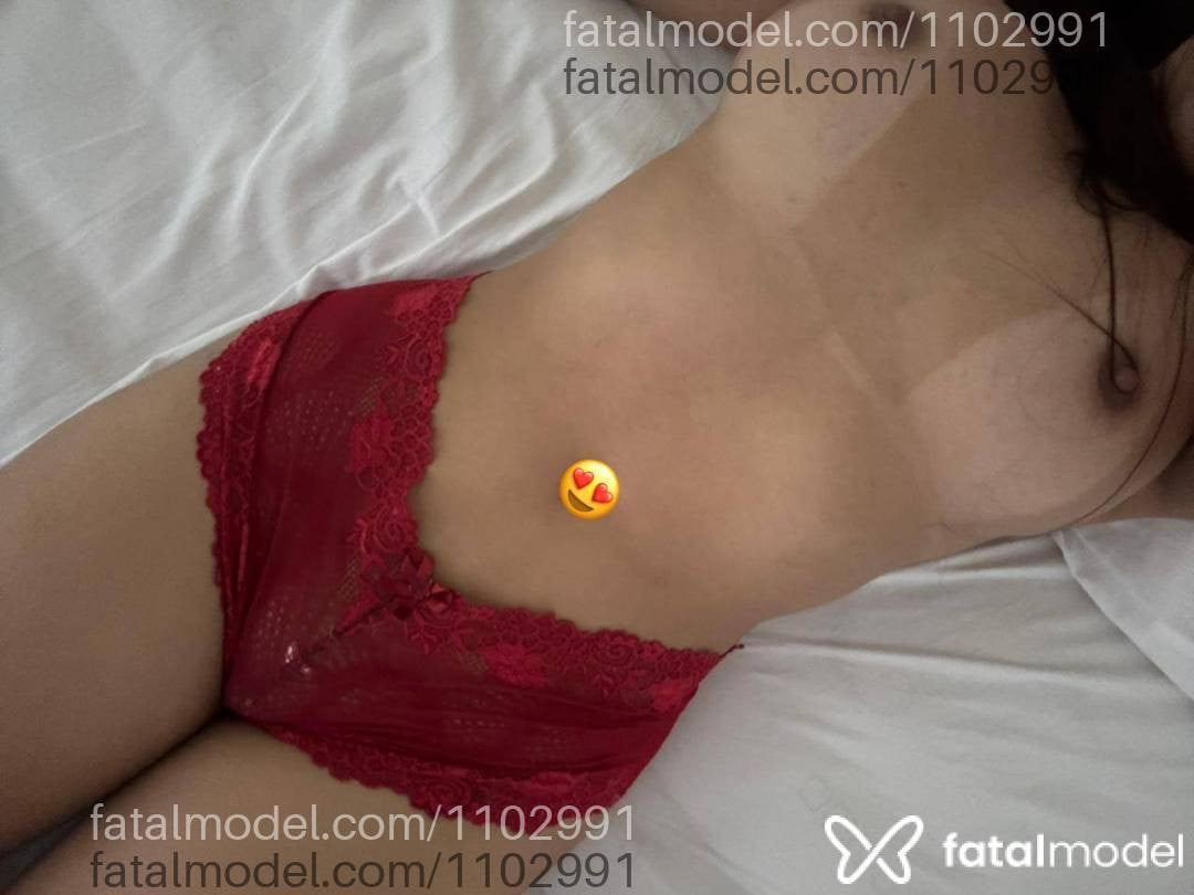 Acompanhante mulher com cabelo castanho de olhos castanhos - Manu Fonseca