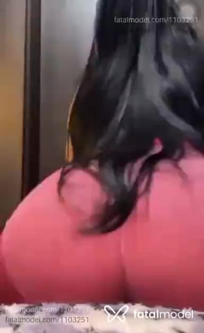 Acompanhante mulher morena (o) de olhos pretos em Montes Claros - Antonella