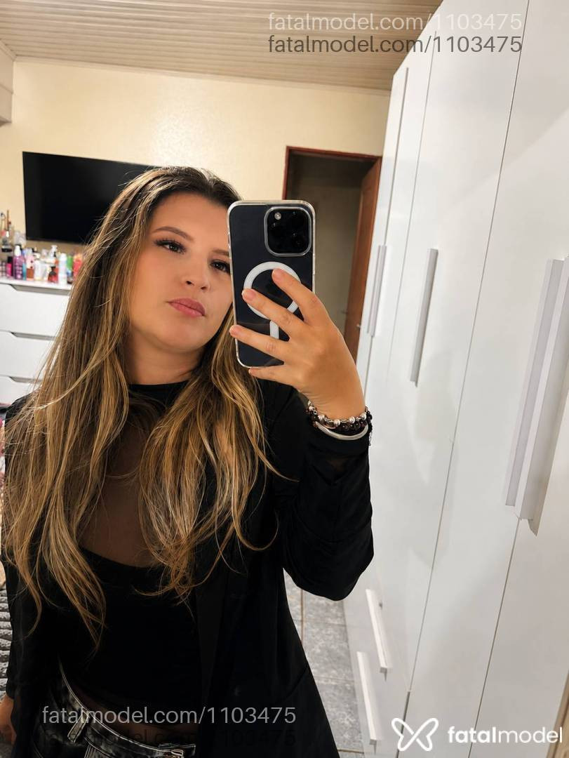 Acompanhante mulher loira (o) de olhos mel em Cornélio Procópio - Bruninha