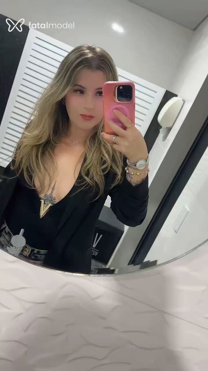 Acompanhante mulher loira (o) de olhos mel em Cornélio Procópio Acompanhante mulher loira (o) de olhos mel em Cornélio Procópio - Bruninha