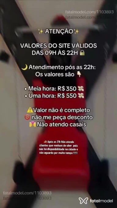 Acompanhante mulher loira (o) de olhos verdes em Barra Velha - Lorena