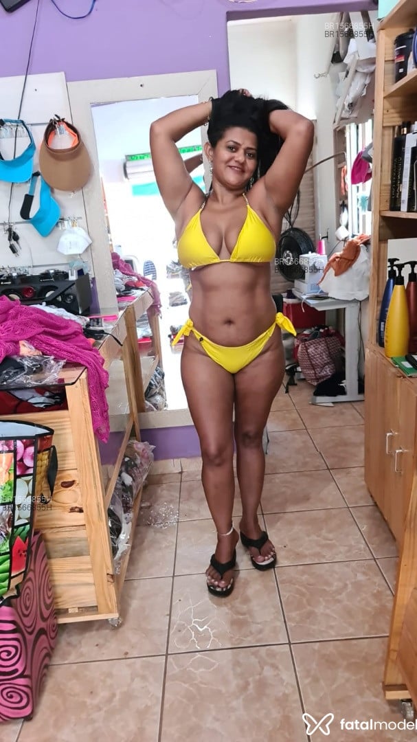 Acompanhante mulher morena (o) de olhos castanhos em Goiânia - Morena paraence