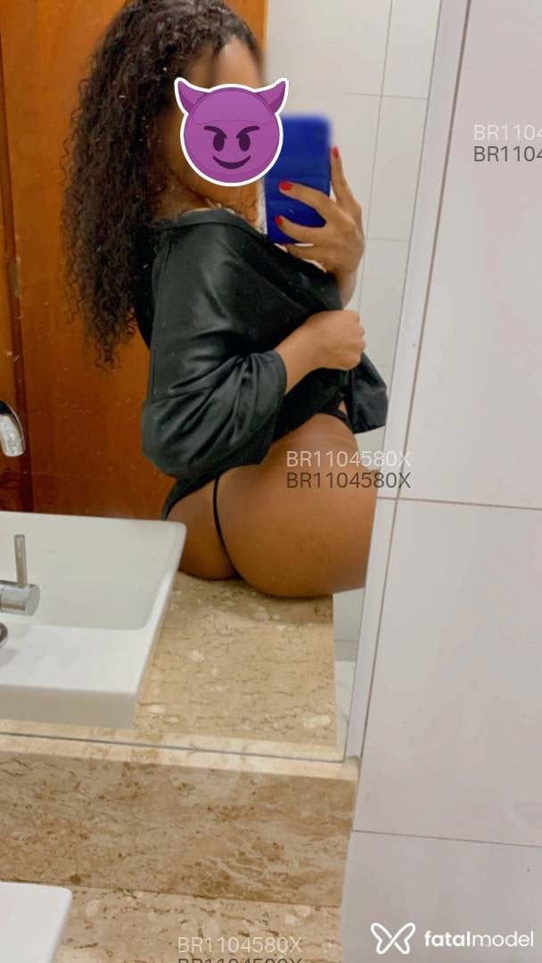 Acompanhante mulher morena (o) de olhos castanhos em Goiânia - Thayna silva