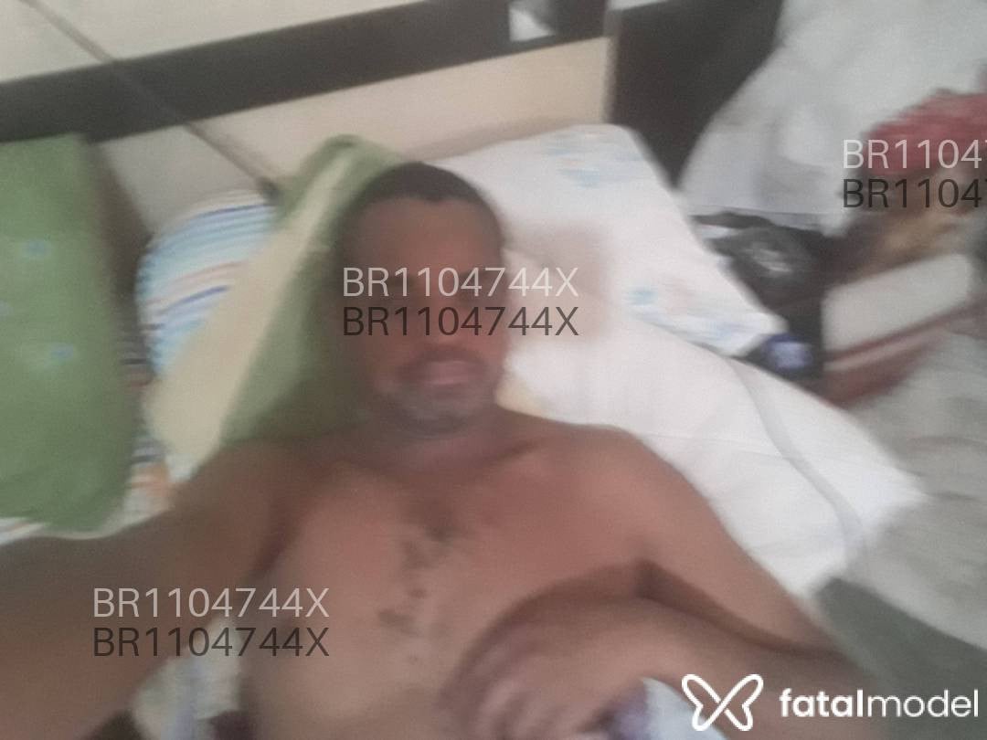 Acompanhante homem morena (o) de olhos pretos em Cascavel Acompanhante homem morena (o) de olhos pretos em Cascavel - Julinho