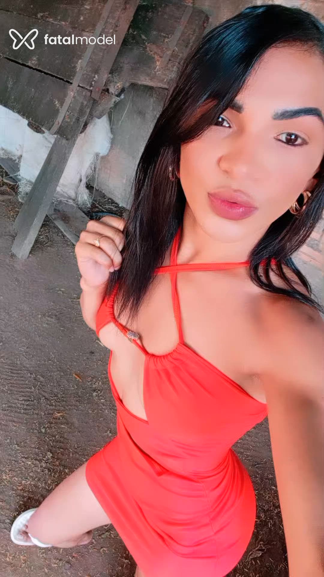 Acompanhante mulher trans morena (o) de olhos castanhos - Michely Acompanhante mulher trans morena (o) de olhos castanhos - Michely