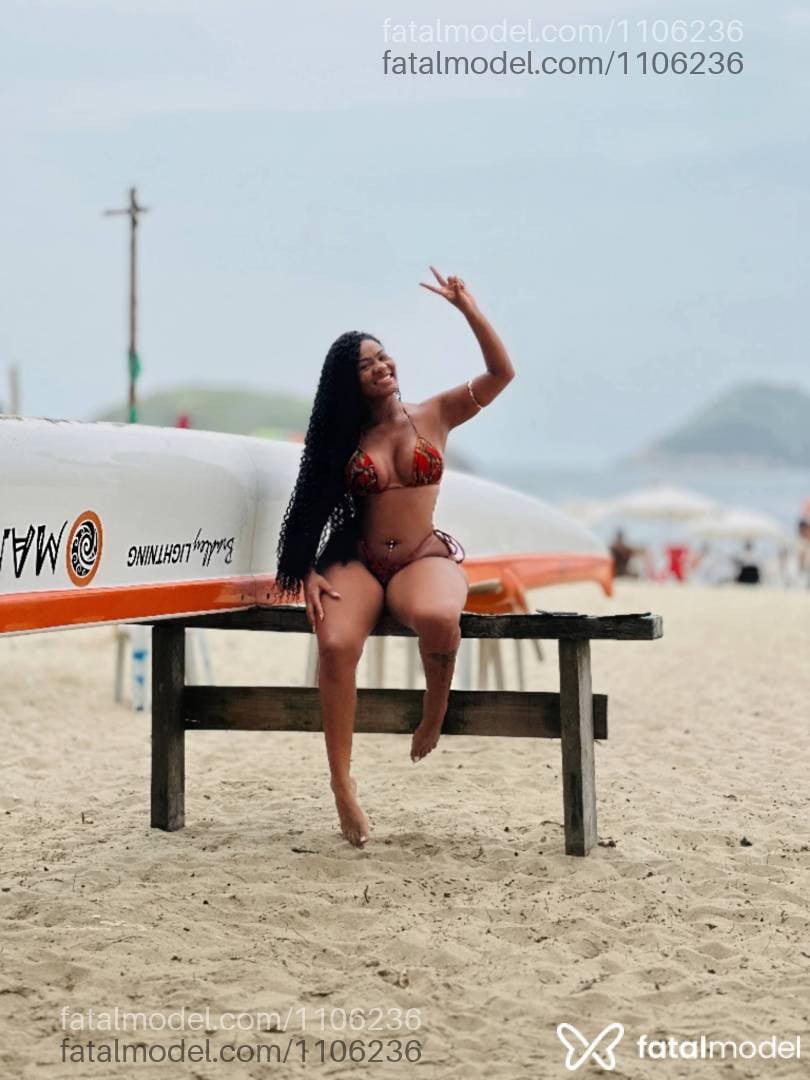 Acompanhante mulher com cabelo castanho de olhos castanhos em Foz do Iguaçu - PASSISTAa LUXOoo