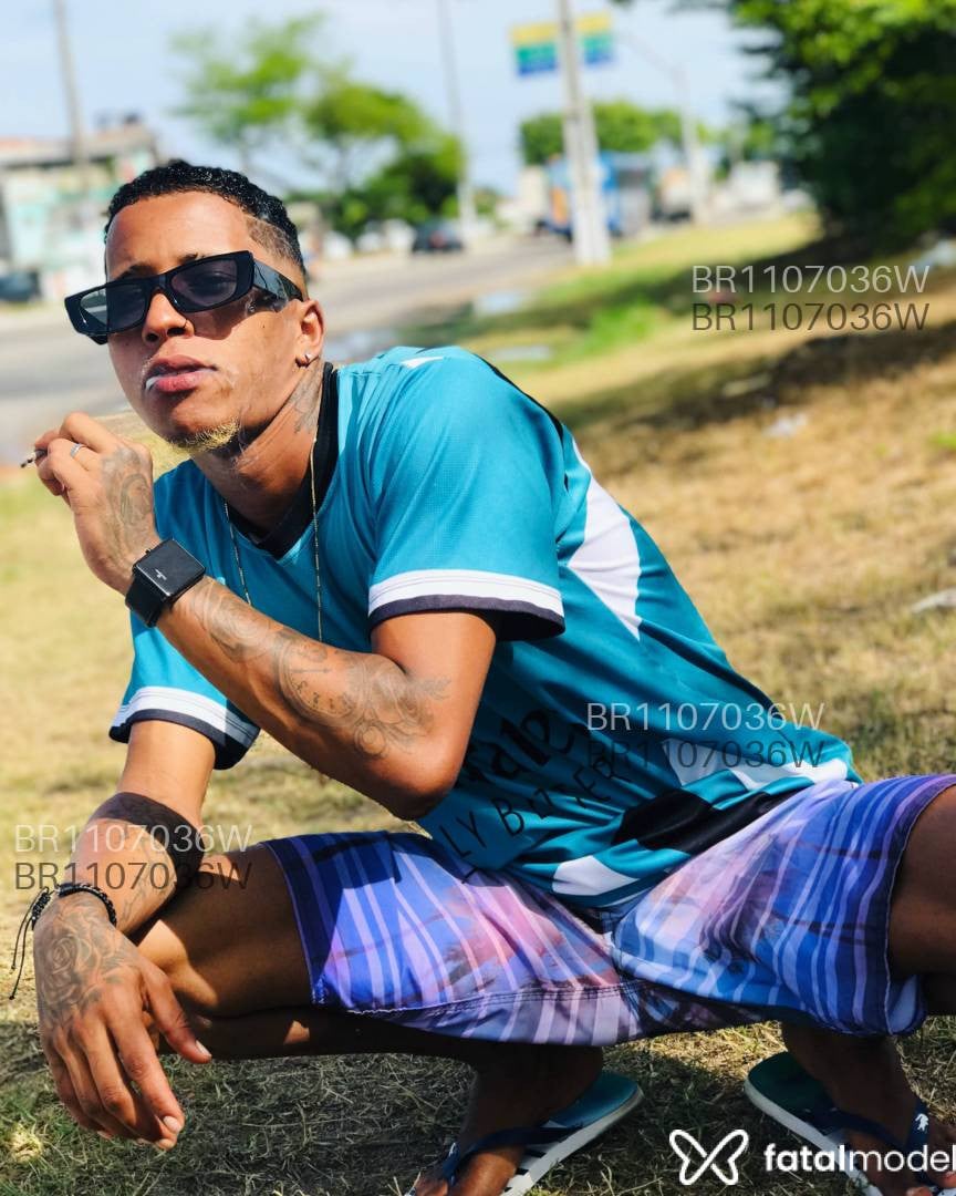 Acompanhante homem morena (o) de olhos castanhos em Feira de Santana - MAVAMBO