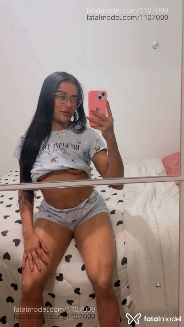 Acompanhante mulher morena (o) de olhos pretos em Ponta Grossa - Júlia