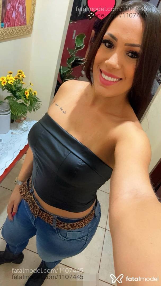 Acompanhante mulher morena (o) de olhos castanhos em Tupã - Carol