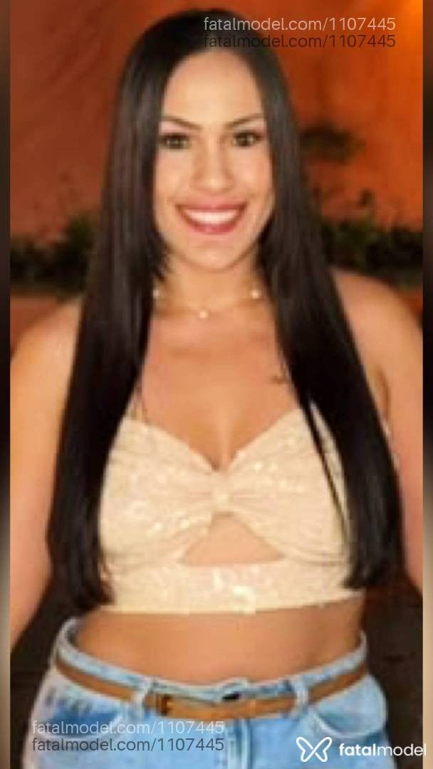 Acompanhante mulher morena (o) de olhos castanhos - Carol
