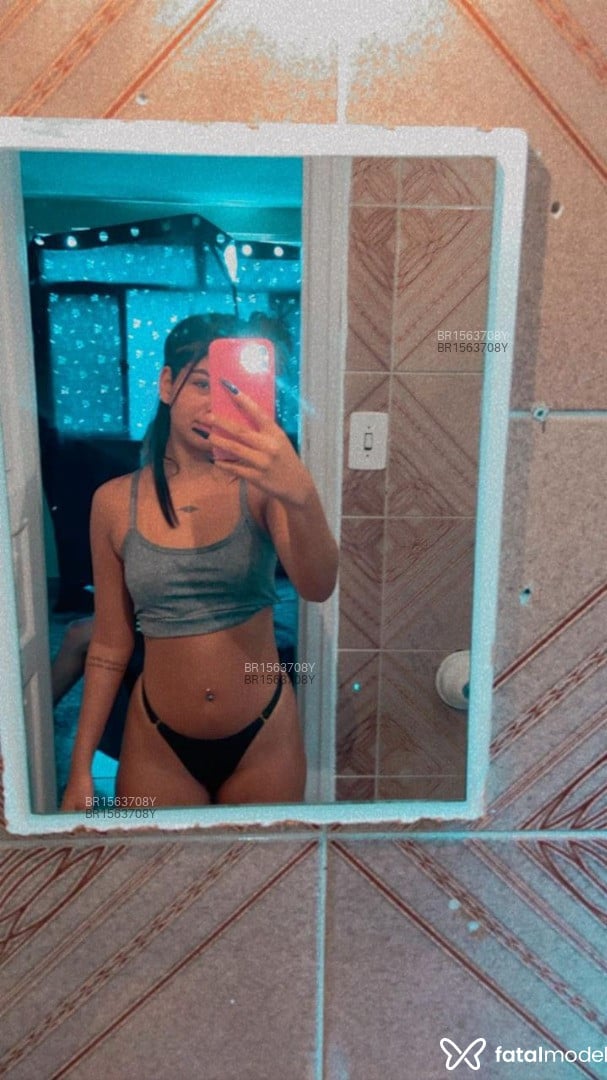 Acompanhante mulher morena (o) de olhos castanhos em Campos dos Goytacazes - Lorena