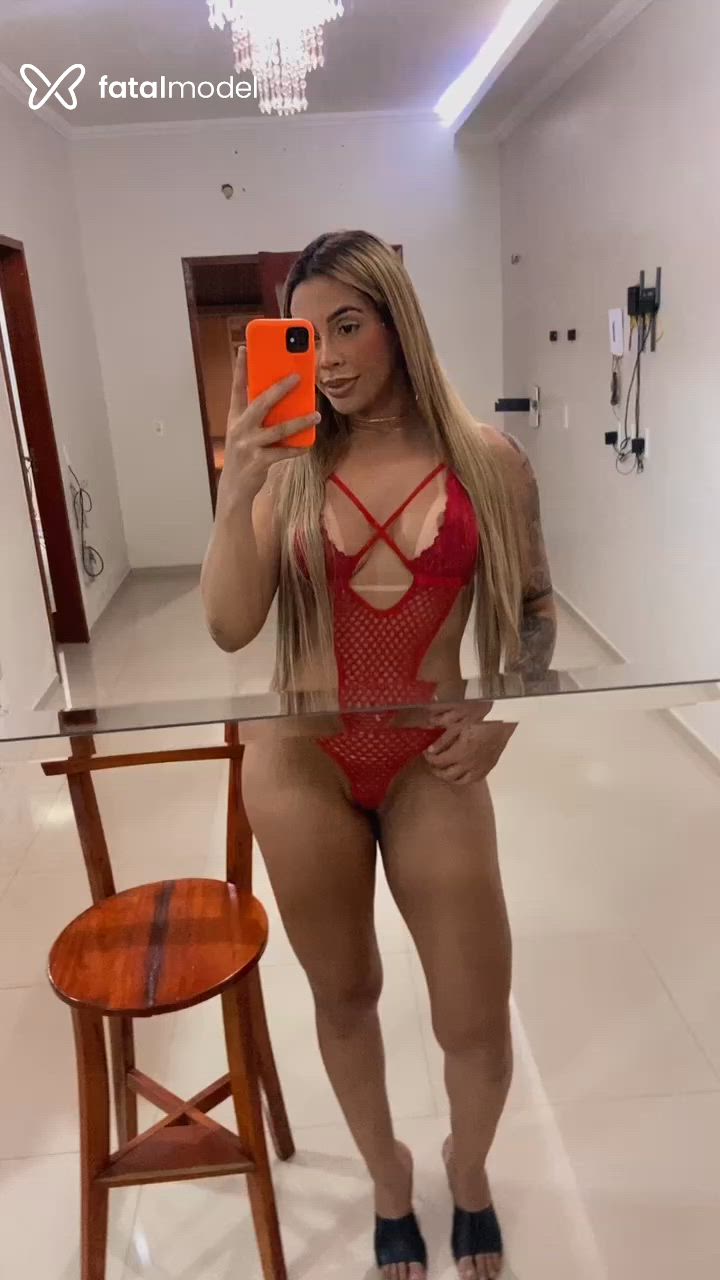 Acompanhante mulher morena (o) de olhos castanhos - Lara Vilar Acompanhante mulher morena (o) de olhos castanhos - Lara Vilar