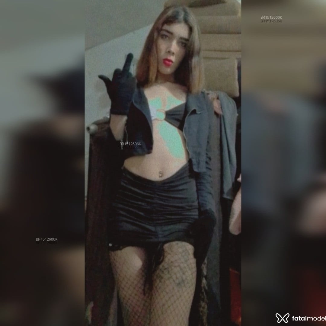 Acompanhante mulher trans morena (o) de olhos castanhos em Virtual Acompanhante mulher trans morena (o) de olhos castanhos em Virtual - Patty