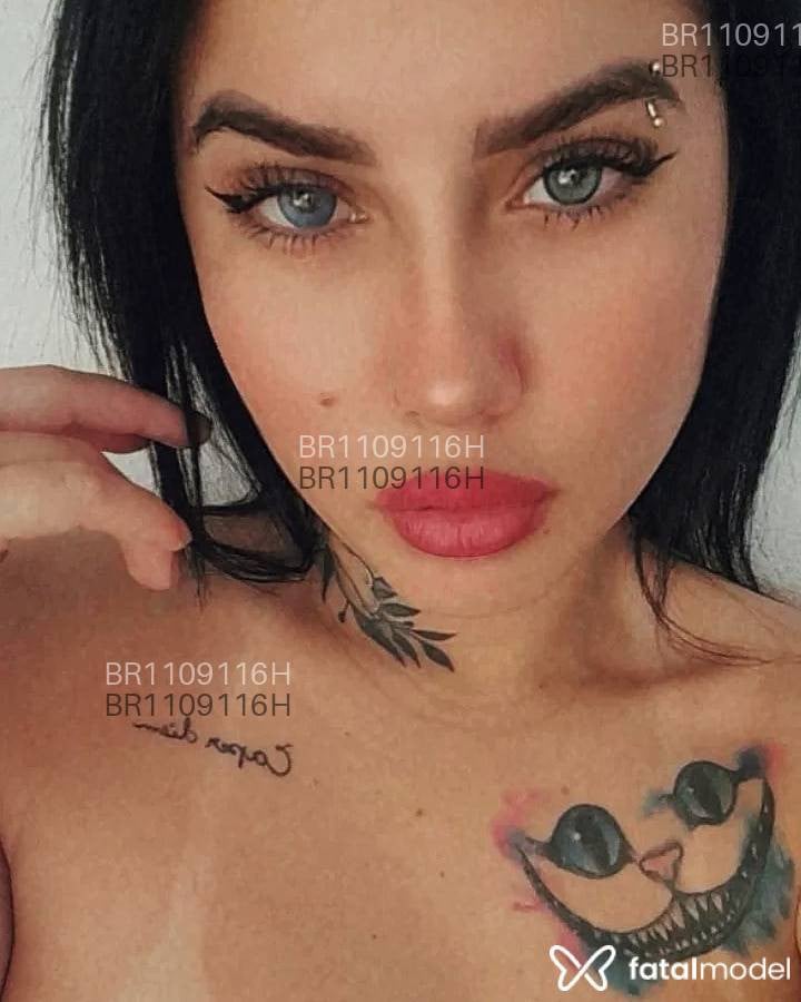 Acompanhante mulher morena (o) de olhos castanhos em Barra Velha Acompanhante mulher morena (o) de olhos castanhos em Barra Velha - MELISSA ZIMER