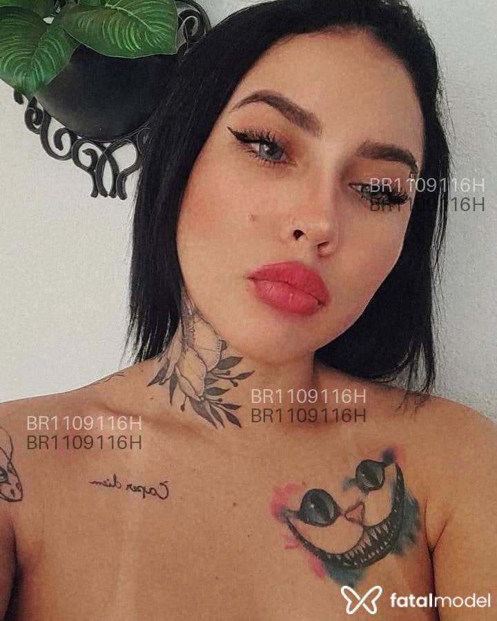 Acompanhante mulher morena (o) de olhos castanhos em Barra Velha Acompanhante mulher morena (o) de olhos castanhos em Barra Velha - MELISSA ZIMER