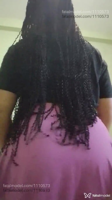 Acompanhante mulher com cabelo castanho de olhos castanhos em Juazeiro do Norte Acompanhante mulher com cabelo castanho de olhos castanhos em Juazeiro do Norte - Karol Kendy