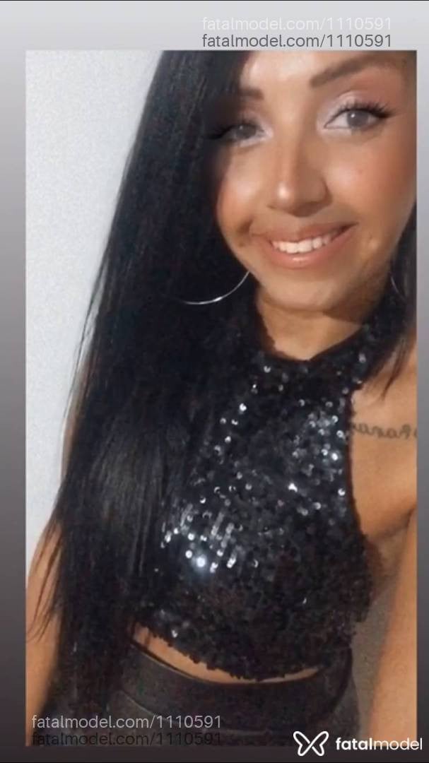 Acompanhante mulher com cabelo castanho de olhos castanhos - Martina