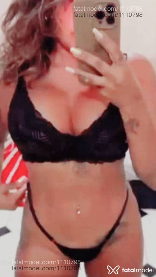 Acompanhante mulher com cabelo castanho de olhos castanhos - LUDY MORENA JAMBO