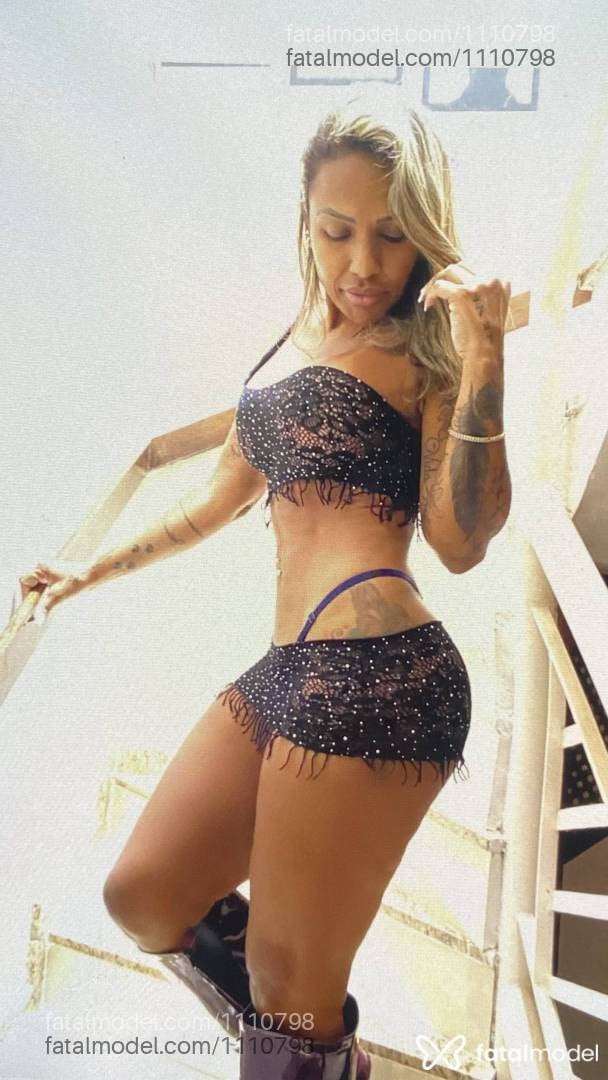 Acompanhante mulher com cabelo castanho de olhos castanhos - LUDY MORENA JAMBO
