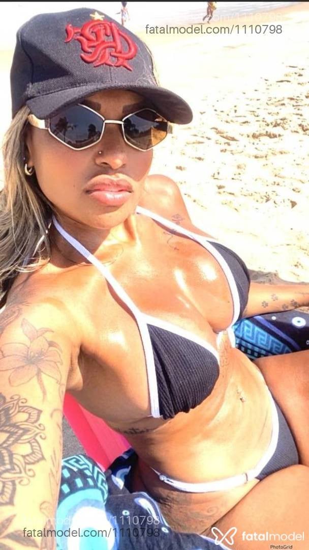 Acompanhante mulher com cabelo castanho de olhos castanhos - LUDY MORENA JAMBO