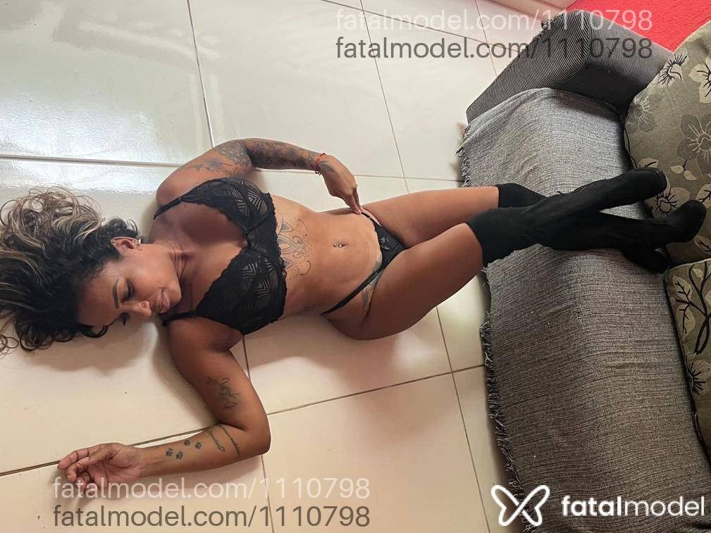 Acompanhante mulher com cabelo castanho de olhos castanhos em Colatina - LUDY MORENA JAMBO