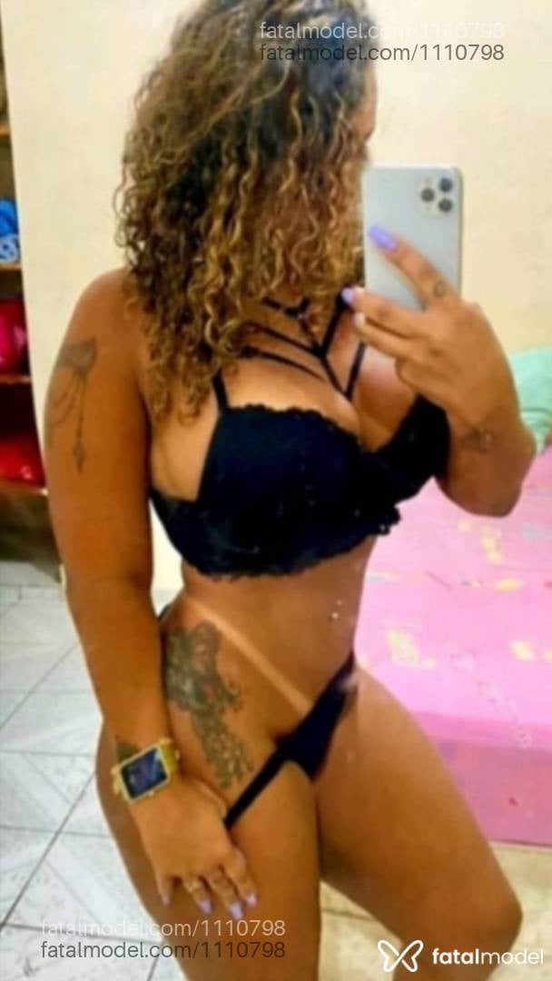 Acompanhante mulher com cabelo castanho de olhos castanhos - LUDY MORENA JAMBO