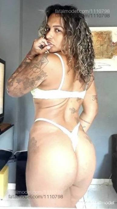 Acompanhante mulher com cabelo castanho de olhos castanhos - LUDY MORENA JAMBO