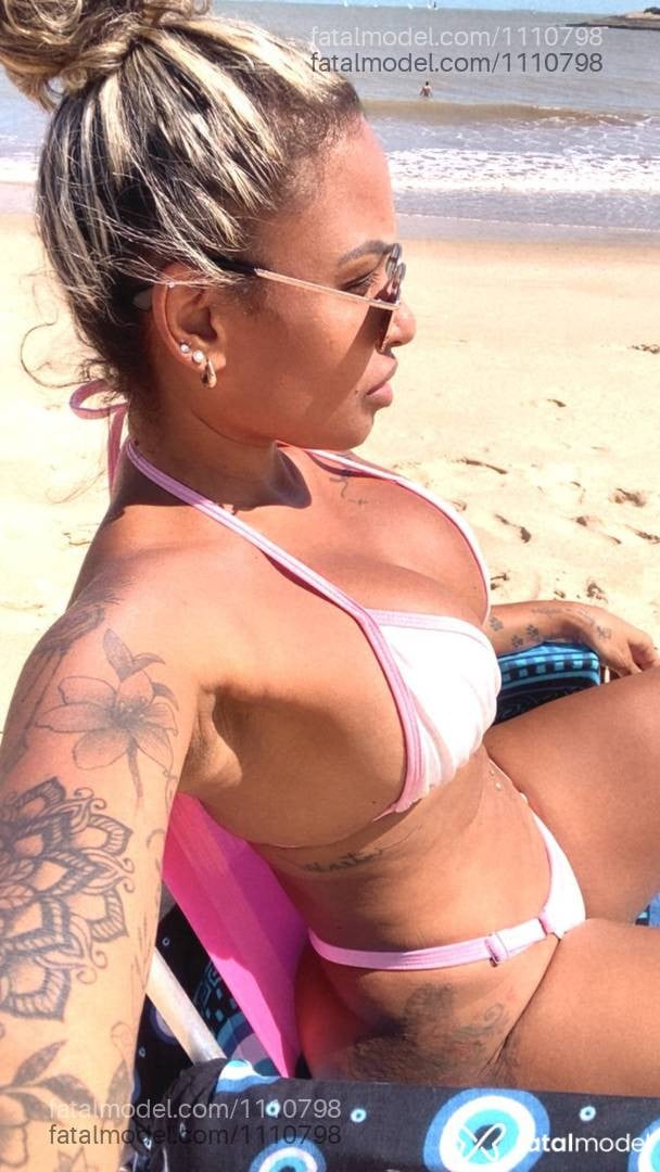 Acompanhante mulher com cabelo castanho de olhos castanhos - LUDY MORENA JAMBO