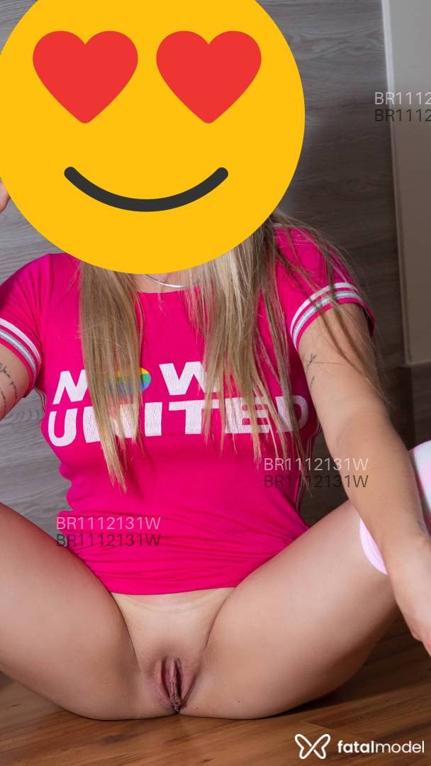 Acompanhante mulher loira (o) de olhos mel em Irati Acompanhante mulher loira (o) de olhos mel em Irati - Cibele Bragança