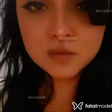 Acompanhante mulher morena (o) de olhos castanhos em Araxá - Angel