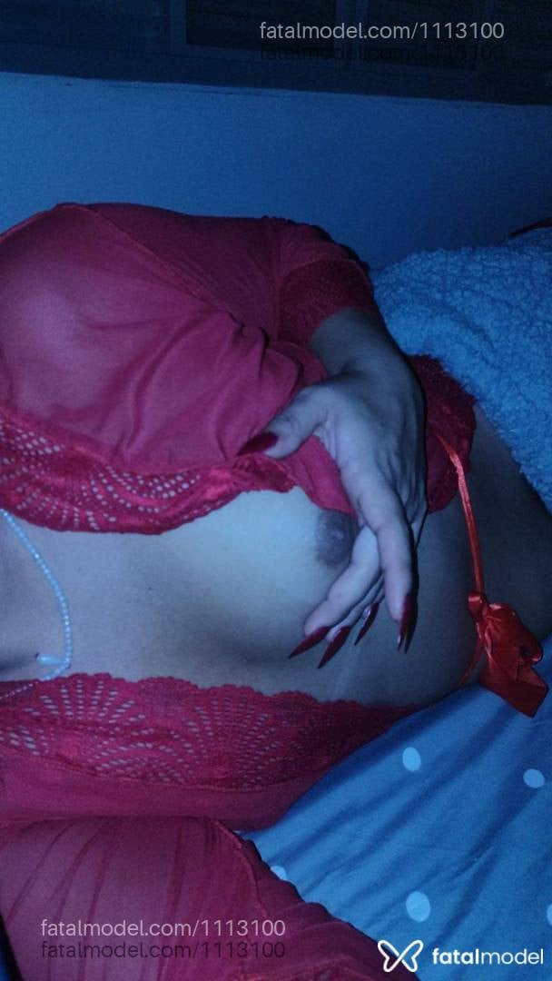 Acompanhante mulher trans morena (o) de olhos castanhos em Lavras - Beatriz Marques