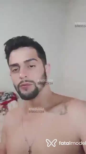 Acompanhante homem morena (o) de olhos castanhos em São Gabriel do Oeste Acompanhante homem morena (o) de olhos castanhos em São Gabriel do Oeste - Henry