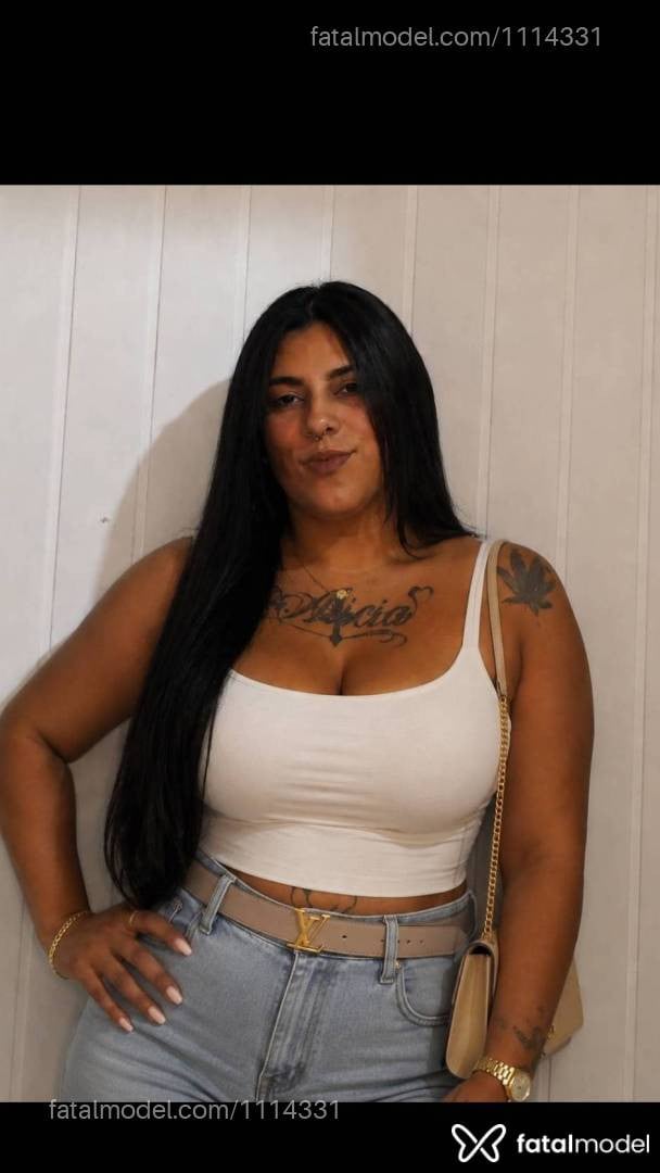 Acompanhante mulher morena (o) de olhos pretos em Forquilhinha Acompanhante mulher morena (o) de olhos pretos em Forquilhinha - Vanessa