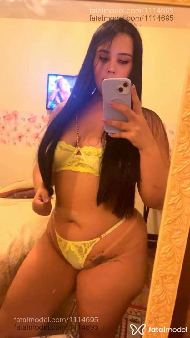 Acompanhante mulher morena (o) de olhos castanhos em Macaé - May