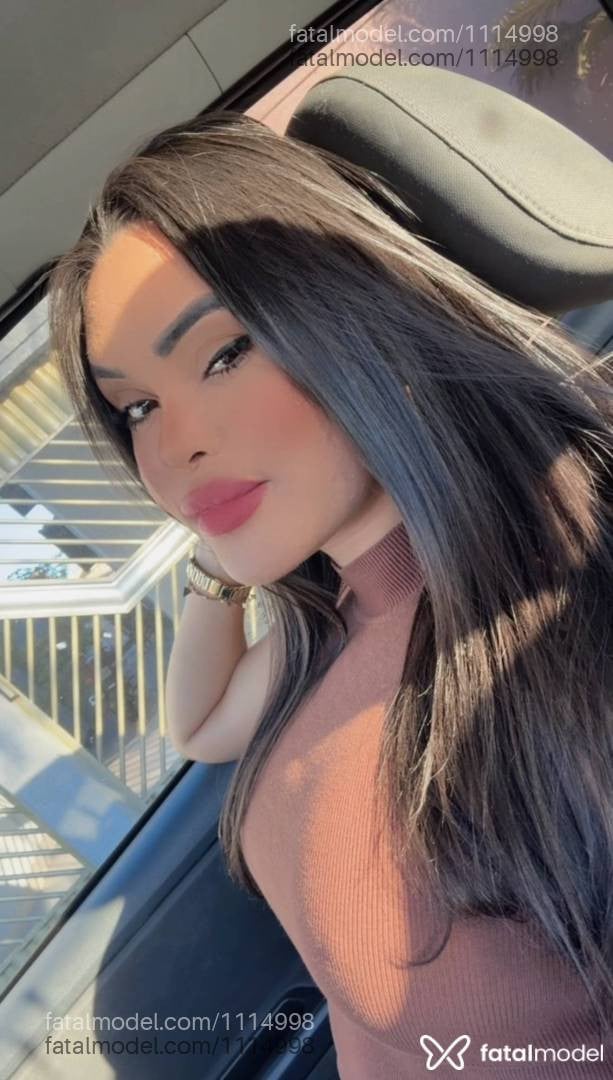 Acompanhante mulher morena (o) de olhos pretos em Rio Verde - Larissa