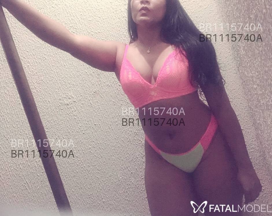 Acompanhante mulher morena (o) de olhos castanhos em Lençóis Paulista Acompanhante mulher morena (o) de olhos castanhos em Lençóis Paulista - Aline