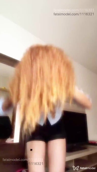 Acompanhante mulher ruiva (o) de olhos castanhos em Brasília - Nami