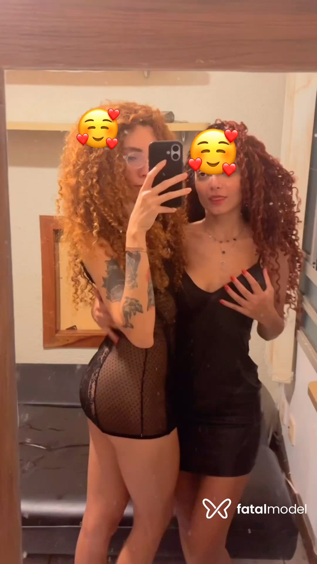 Acompanhante mulher ruiva (o) de olhos castanhos - Nami