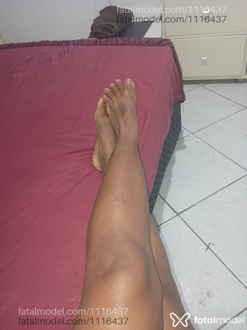 Acompanhante mulher com cabelo castanho de olhos castanhos em Volta Redonda - Mary