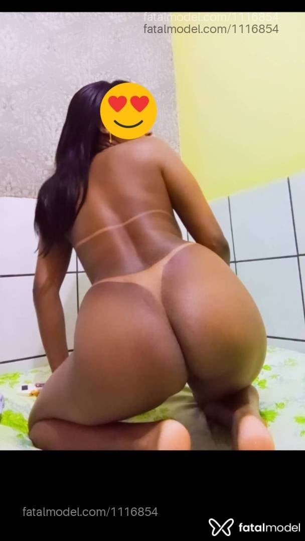 Acompanhante mulher morena (o) de olhos castanhos - Tainá