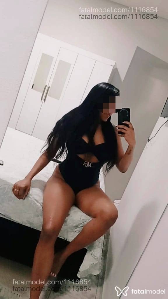 Acompanhante mulher morena (o) de olhos castanhos em Altamira - Tainá