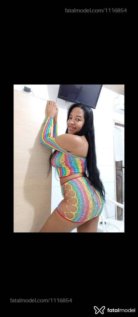 Acompanhante mulher morena (o) de olhos castanhos - Tainá