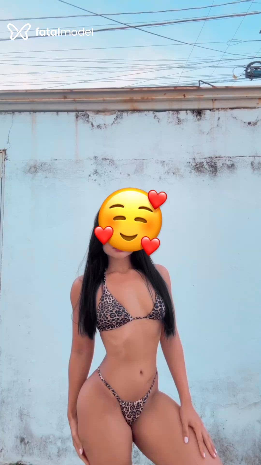 Acompanhante mulher morena (o) de olhos mel - Yara Fasano