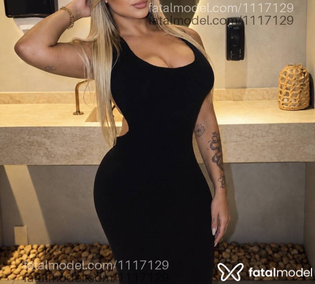 Acompanhante mulher loira (o) de olhos verdes - Luísa