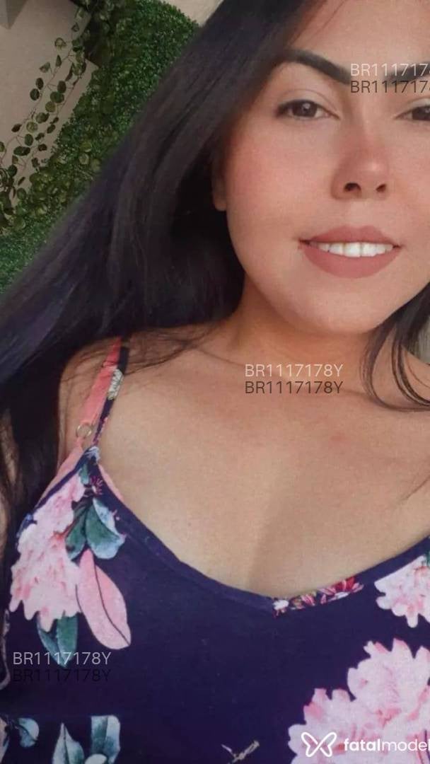 Acompanhante mulher morena (o) de olhos mel em Maringá - Isabela Santos