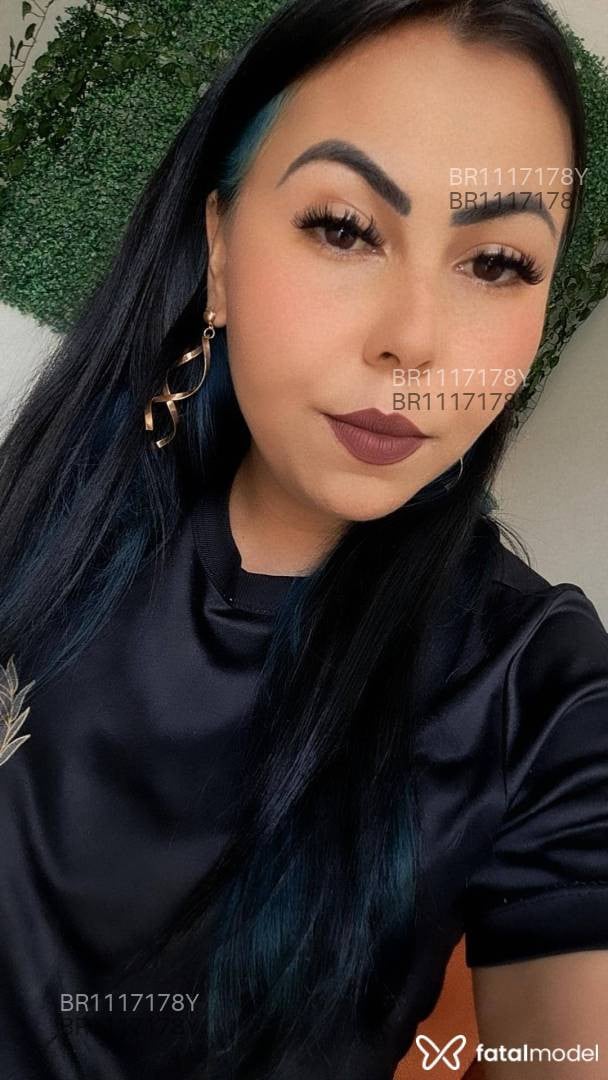 Acompanhante mulher morena (o) de olhos mel em Maringá - Isabela Santos