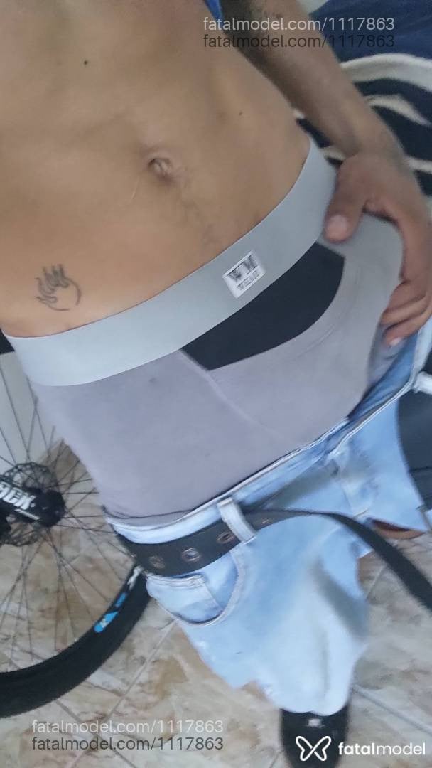 Acompanhante homem morena (o) de olhos castanhos em Marília - Bruno Mendes