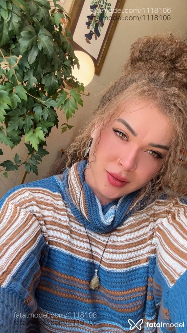 Acompanhante mulher loira (o) de olhos mel em Londrina - Karla Santos