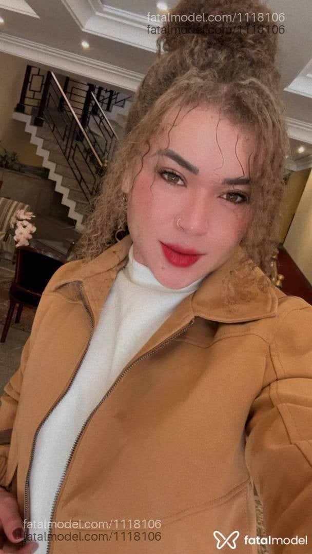 Acompanhante mulher loira (o) de olhos mel em Londrina - Karla Santos
