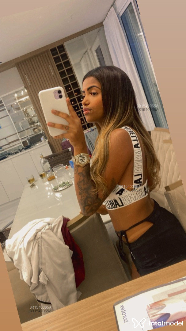 Acompanhante mulher morena (o) de olhos mel em Virtual - Camillynha